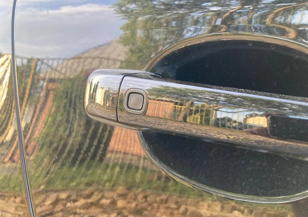 Volvo XC 60 cena 58900 przebieg: 242000, rok produkcji 2011 z Puławy małe 121